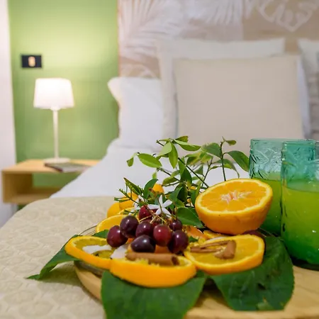 Villa Megna - Green Paradise B&B-3